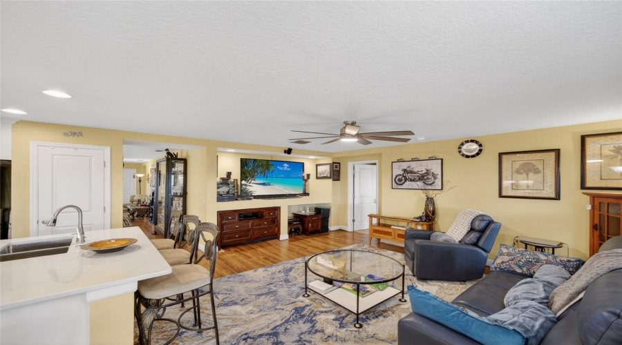 DAVENPORT, Florida 33897, 4 Bedrooms Bedrooms, ,2 BathroomsBathrooms,Residential,For Sale,BACOPA,0,MFRS5145342