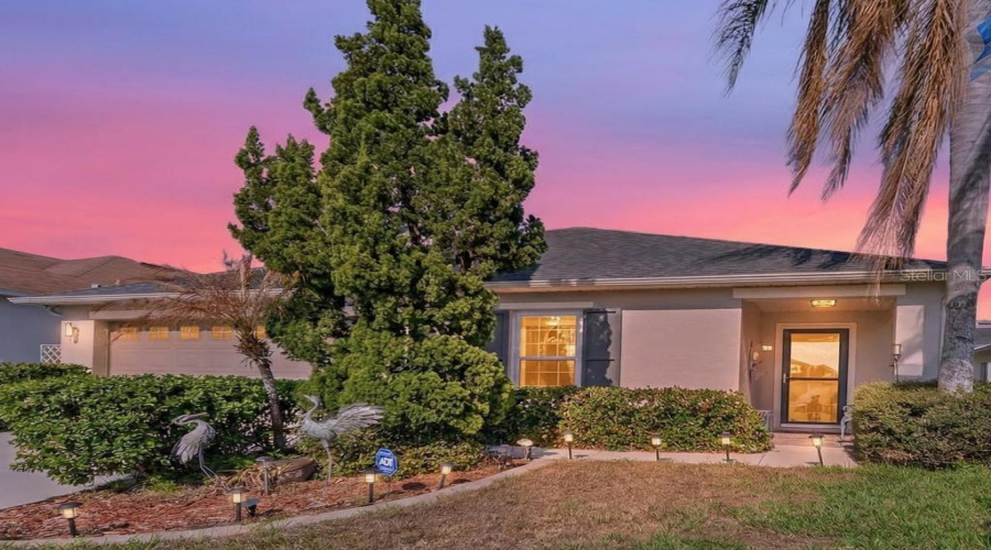 DAVENPORT, Florida 33897, 4 Bedrooms Bedrooms, ,2 BathroomsBathrooms,Residential,For Sale,BACOPA,0,MFRS5145342