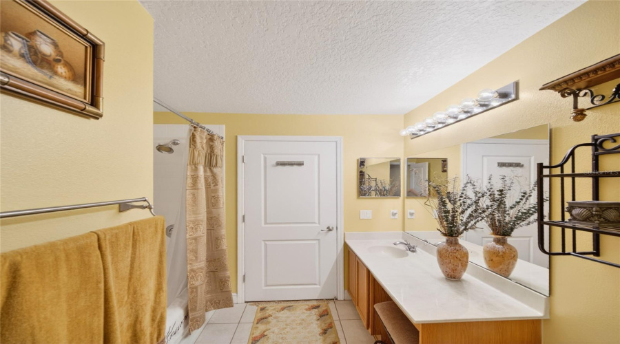 DAVENPORT, Florida 33897, 4 Bedrooms Bedrooms, ,2 BathroomsBathrooms,Residential,For Sale,BACOPA,0,MFRS5145342