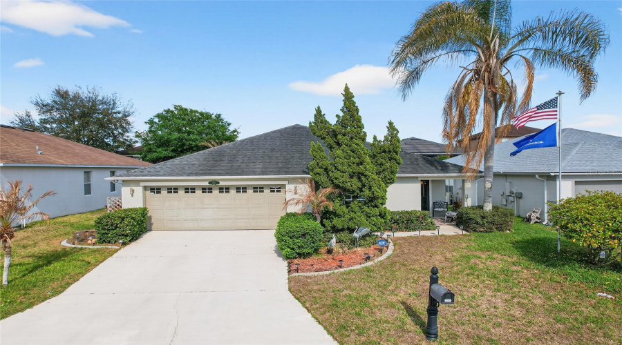 DAVENPORT, Florida 33897, 4 Bedrooms Bedrooms, ,2 BathroomsBathrooms,Residential,For Sale,BACOPA,0,MFRS5145342