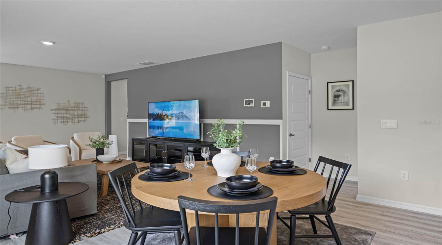 DAVENPORT, Florida 33837, 4 Bedrooms Bedrooms, ,2 BathroomsBathrooms,Residential,For Sale,MOLERA BEACH,0,MFRO6390489