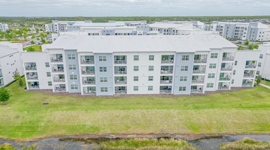 KISSIMMEE, Florida 34746, 2 Bedrooms Bedrooms, ,2 BathroomsBathrooms,Residential,For Sale,PARADOX,0,MFRS5145363