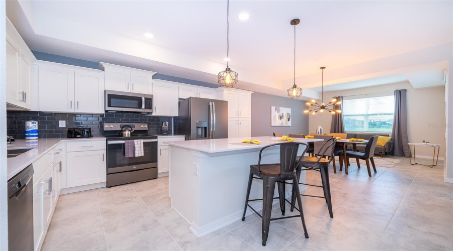 KISSIMMEE, Florida 34746, 2 Bedrooms Bedrooms, ,2 BathroomsBathrooms,Residential,For Sale,PARADOX,0,MFRS5145363