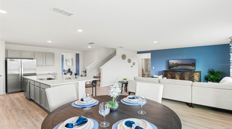 DAVENPORT, Florida 33837, 5 Bedrooms Bedrooms, ,3 BathroomsBathrooms,Residential,For Sale,MOULIN,0,MFRO6390529