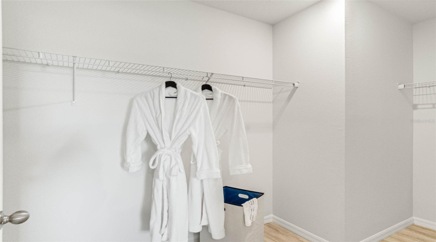 DAVENPORT, Florida 33837, 5 Bedrooms Bedrooms, ,3 BathroomsBathrooms,Residential,For Sale,MOULIN,0,MFRO6390529