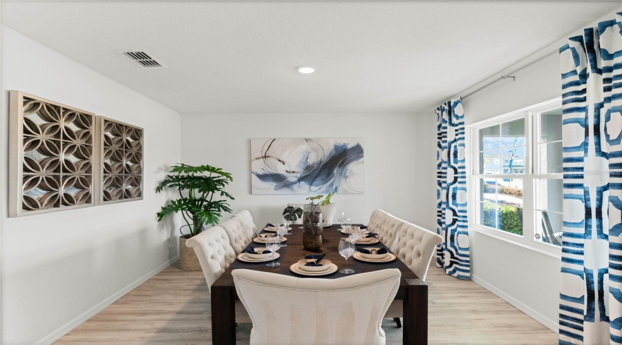 DAVENPORT, Florida 33837, 5 Bedrooms Bedrooms, ,3 BathroomsBathrooms,Residential,For Sale,MOULIN,0,MFRO6390529