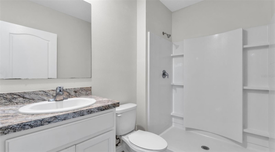 DAVENPORT, Florida 33837, 5 Bedrooms Bedrooms, ,3 BathroomsBathrooms,Residential,For Sale,GINA,0,MFRL4960164