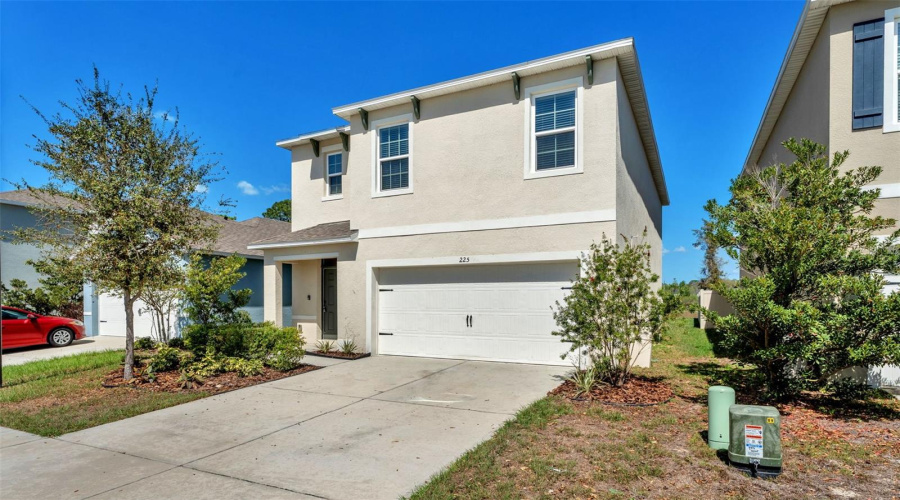 DAVENPORT, Florida 33837, 5 Bedrooms Bedrooms, ,3 BathroomsBathrooms,Residential,For Sale,GINA,0,MFRL4960164