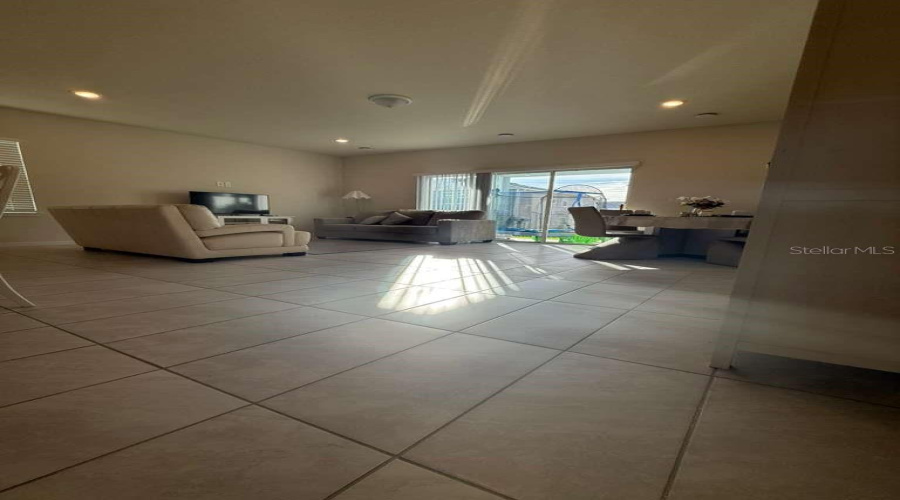 DAVENPORT, Florida 33896, 3 Bedrooms Bedrooms, ,2 BathroomsBathrooms,Residential,For Sale,WINSOME,0,MFRO6364227