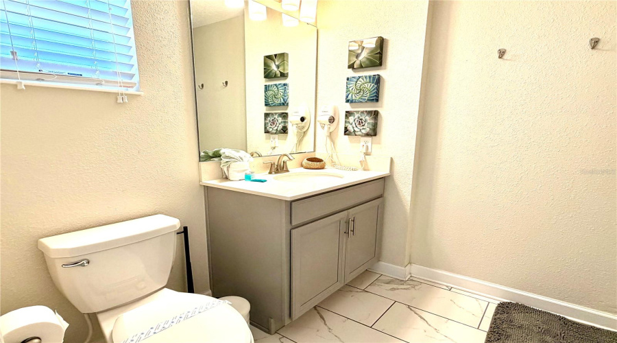 KISSIMMEE, Florida 34746, 5 Bedrooms Bedrooms, ,4 BathroomsBathrooms,Residential,For Sale,LOVE STOREY,0,MFRO6390062