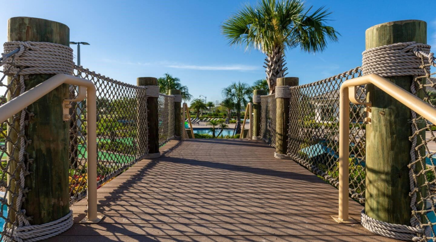 KISSIMMEE, Florida 34746, 5 Bedrooms Bedrooms, ,4 BathroomsBathrooms,Residential,For Sale,LOVE STOREY,0,MFRO6390062