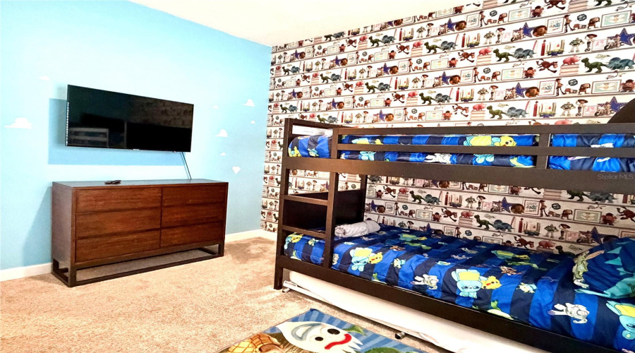 KISSIMMEE, Florida 34746, 5 Bedrooms Bedrooms, ,4 BathroomsBathrooms,Residential,For Sale,LOVE STOREY,0,MFRO6390062