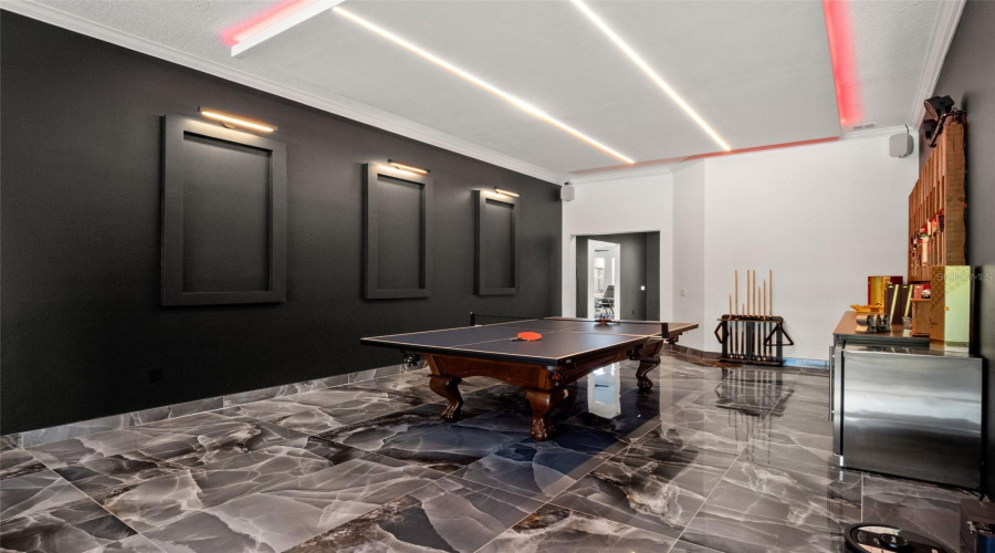 ORLANDO, Florida 32836, 4 Bedrooms Bedrooms, ,4 BathroomsBathrooms,Residential,For Sale,HANGING VINE,0,MFRO6390613