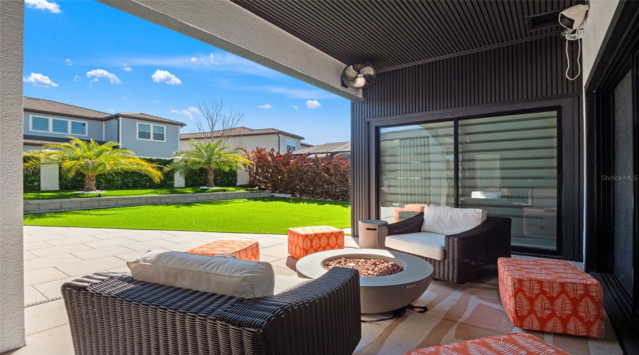 ORLANDO, Florida 32836, 4 Bedrooms Bedrooms, ,4 BathroomsBathrooms,Residential,For Sale,HANGING VINE,0,MFRO6390613