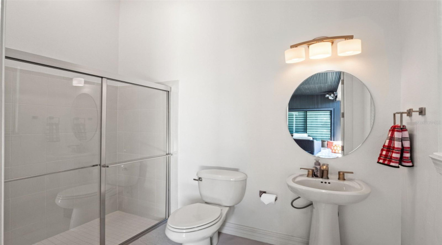 ORLANDO, Florida 32836, 4 Bedrooms Bedrooms, ,4 BathroomsBathrooms,Residential,For Sale,HANGING VINE,0,MFRO6390613