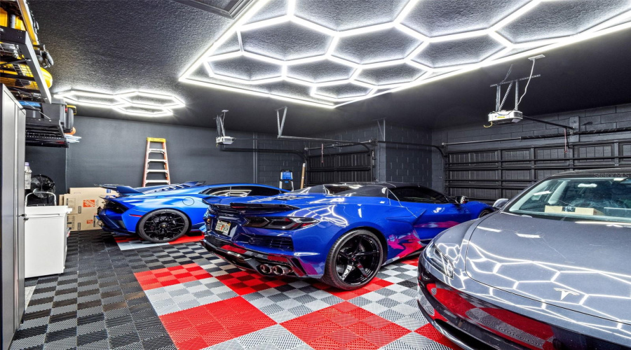 ORLANDO, Florida 32836, 4 Bedrooms Bedrooms, ,4 BathroomsBathrooms,Residential,For Sale,HANGING VINE,0,MFRO6390613