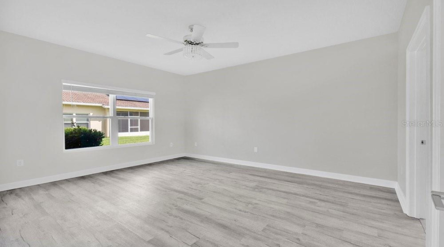 DAVENPORT, Florida 33896, 2 Bedrooms Bedrooms, ,2 BathroomsBathrooms,Residential,For Sale,QUAKER RIDGE,0,MFRO6390847