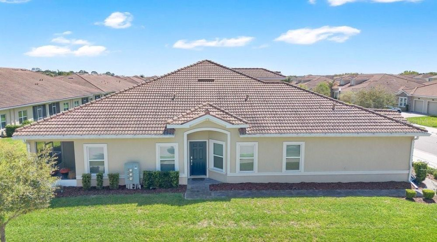 DAVENPORT, Florida 33896, 2 Bedrooms Bedrooms, ,2 BathroomsBathrooms,Residential,For Sale,QUAKER RIDGE,0,MFRO6390847