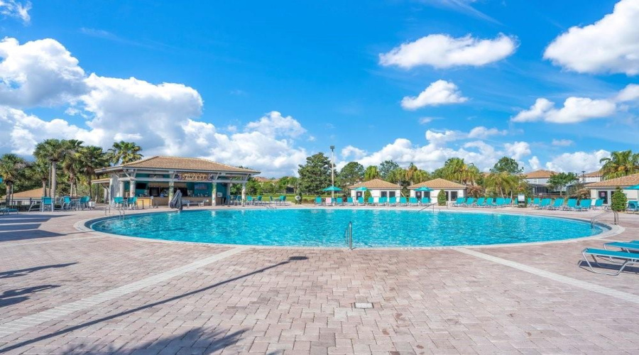 DAVENPORT, Florida 33896, 2 Bedrooms Bedrooms, ,2 BathroomsBathrooms,Residential,For Sale,QUAKER RIDGE,0,MFRO6390847