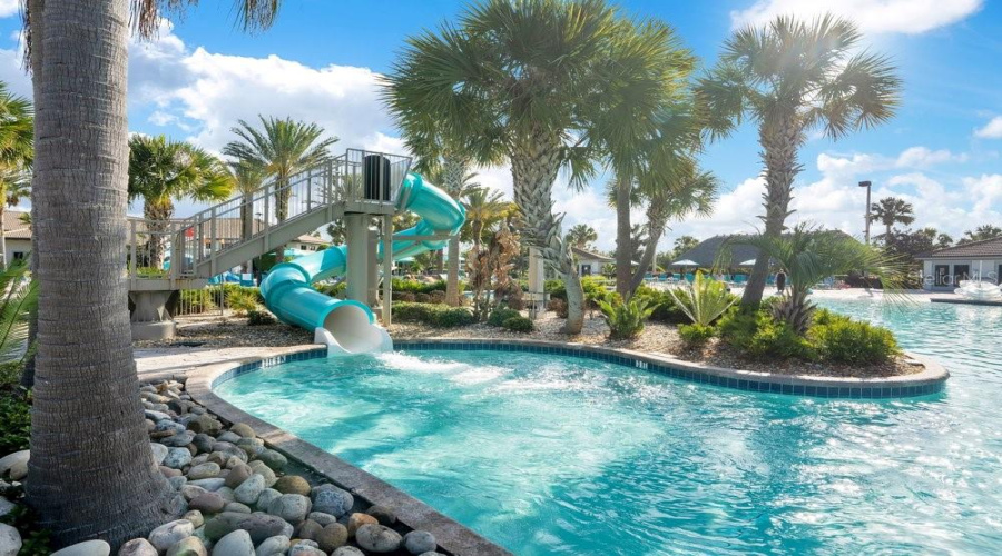 DAVENPORT, Florida 33896, 2 Bedrooms Bedrooms, ,2 BathroomsBathrooms,Residential,For Sale,QUAKER RIDGE,0,MFRO6390847