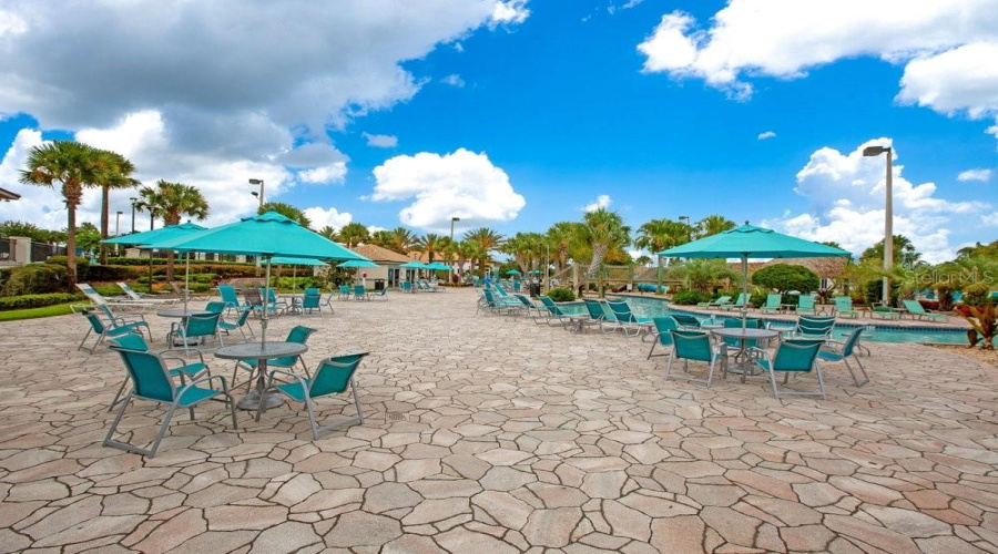 DAVENPORT, Florida 33896, 2 Bedrooms Bedrooms, ,2 BathroomsBathrooms,Residential,For Sale,QUAKER RIDGE,0,MFRO6390847
