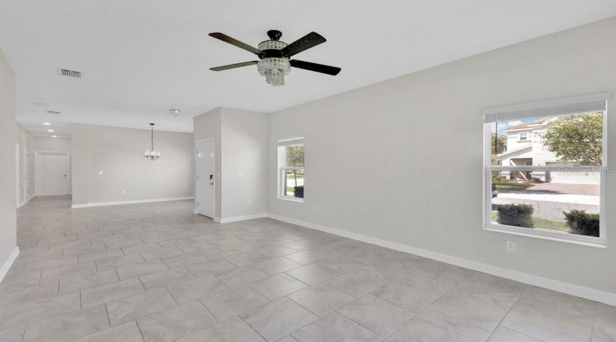 DAVENPORT, Florida 33896, 2 Bedrooms Bedrooms, ,2 BathroomsBathrooms,Residential,For Sale,QUAKER RIDGE,0,MFRO6390847