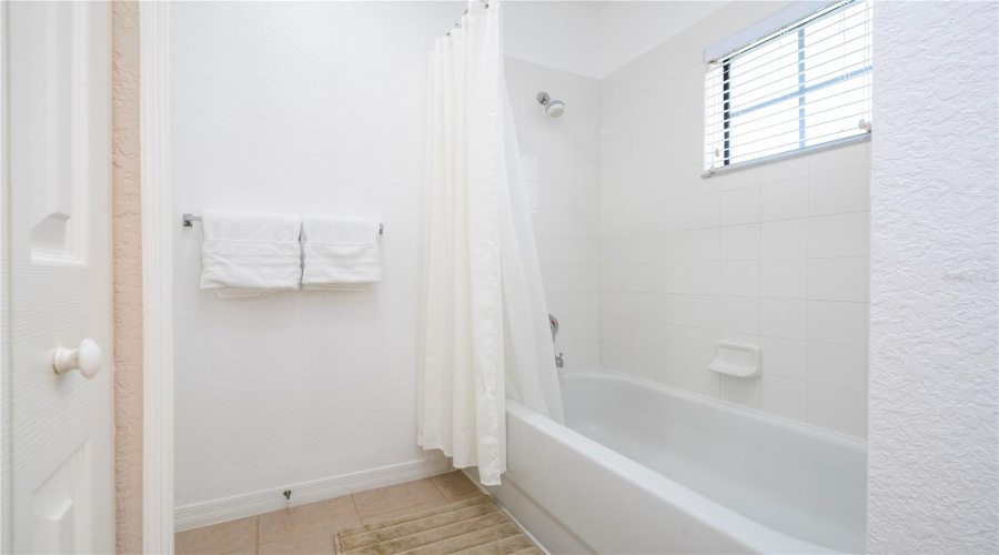 KISSIMMEE, Florida 34747, 2 Bedrooms Bedrooms, ,2 BathroomsBathrooms,Residential,For Sale,TREASURE TROVE,0,MFRS5145525