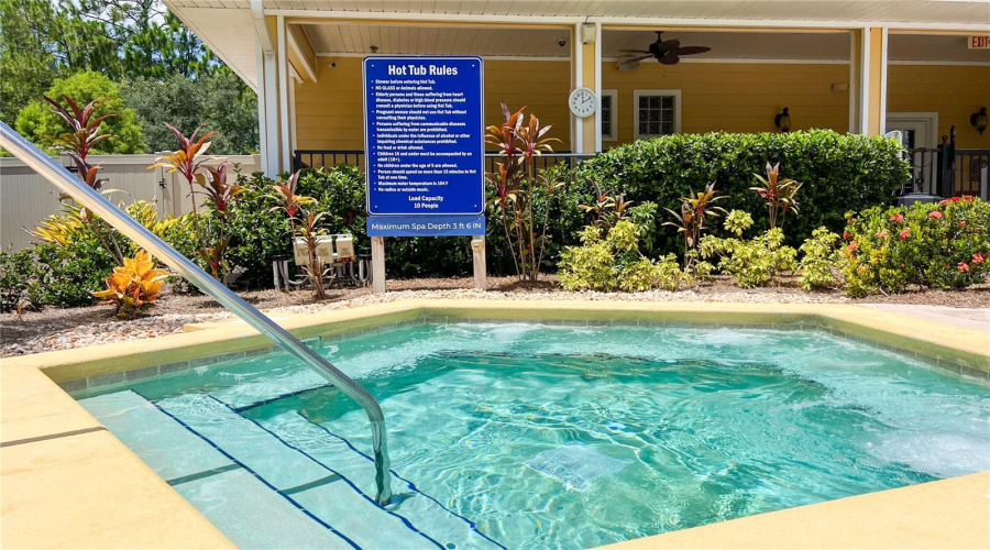 KISSIMMEE, Florida 34747, 2 Bedrooms Bedrooms, ,2 BathroomsBathrooms,Residential,For Sale,TREASURE TROVE,0,MFRS5145525