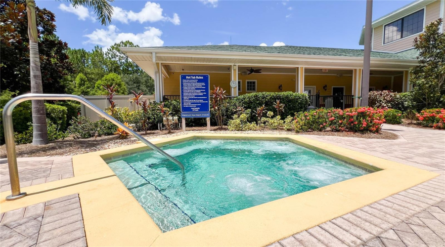 KISSIMMEE, Florida 34747, 2 Bedrooms Bedrooms, ,2 BathroomsBathrooms,Residential,For Sale,TREASURE TROVE,0,MFRS5145525