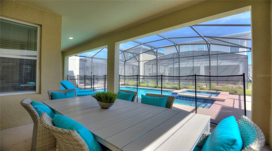 KISSIMMEE, Florida 34746, 6 Bedrooms Bedrooms, ,5 BathroomsBathrooms,Residential,For Sale,PROLOGUE,0,MFRO6390768