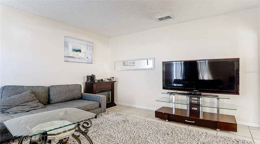 DAVENPORT, Florida 33837, 5 Bedrooms Bedrooms, ,3 BathroomsBathrooms,Residential,For Sale,KNOLLWOOD,0,MFRO6390045