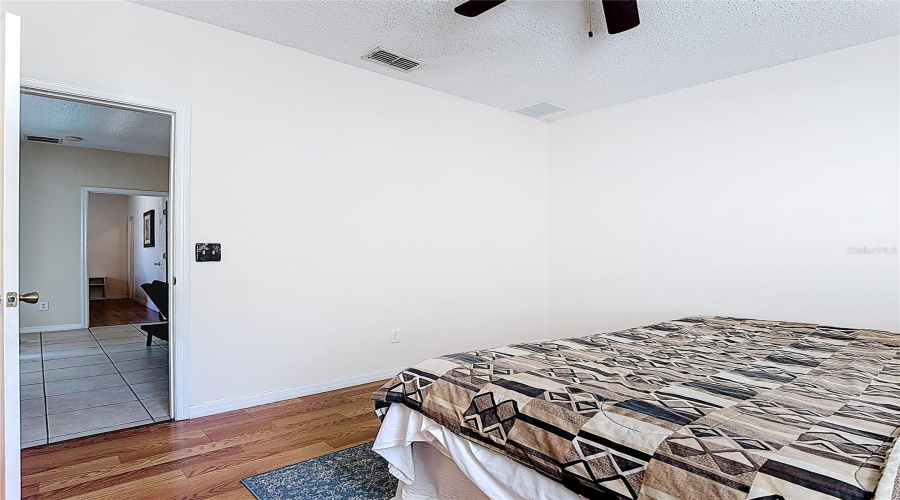 DAVENPORT, Florida 33837, 5 Bedrooms Bedrooms, ,3 BathroomsBathrooms,Residential,For Sale,KNOLLWOOD,0,MFRO6390045