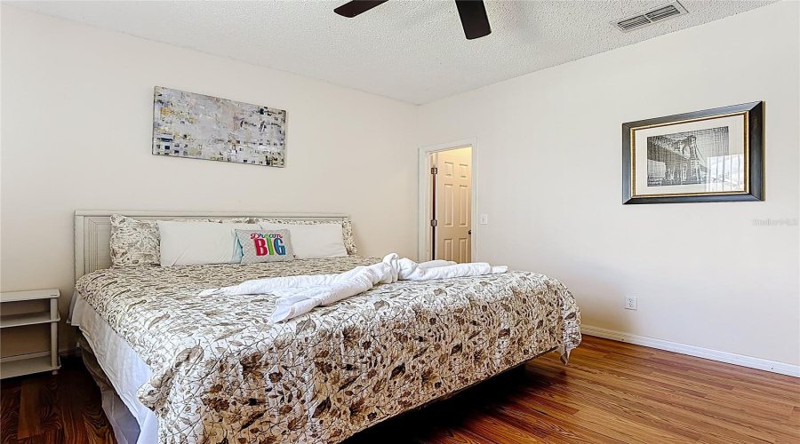 DAVENPORT, Florida 33837, 5 Bedrooms Bedrooms, ,3 BathroomsBathrooms,Residential,For Sale,KNOLLWOOD,0,MFRO6390045