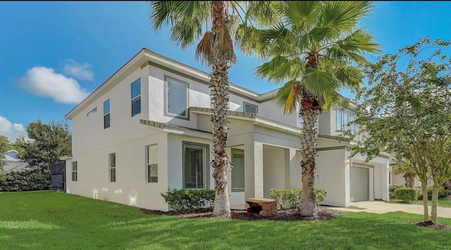 KISSIMMEE, Florida 34746, 5 Bedrooms Bedrooms, ,5 BathroomsBathrooms,Residential,For Sale,MONADO,0,MFRS5145836