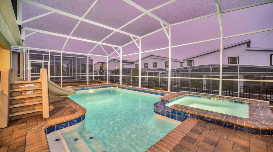 DAVENPORT, Florida 33896, 8 Bedrooms Bedrooms, ,5 BathroomsBathrooms,Residential,For Sale,CHALLENGE,0,MFRTB8486873