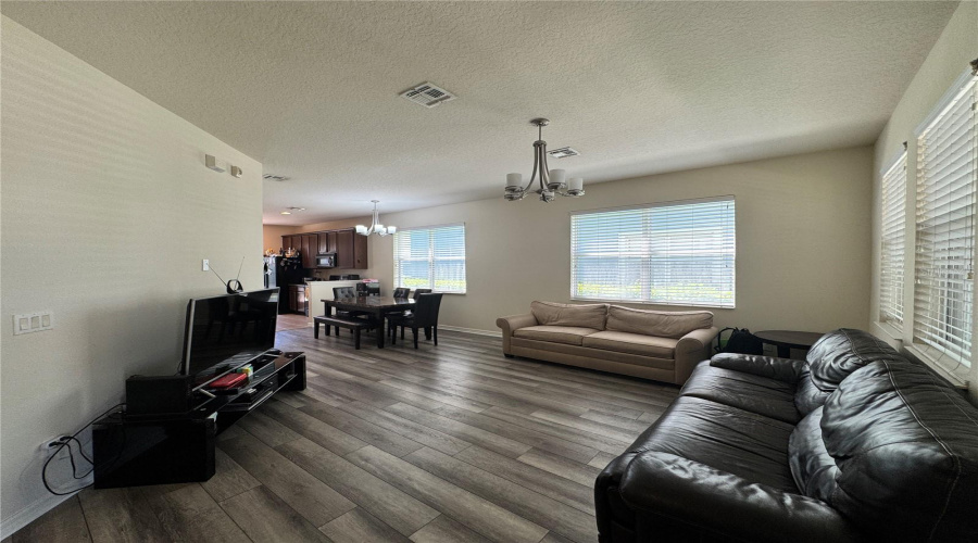ORLANDO, Florida 32836, 4 Bedrooms Bedrooms, ,3 BathroomsBathrooms,Residential,For Sale,LEELAND ARCHER,0,MFRO6390960