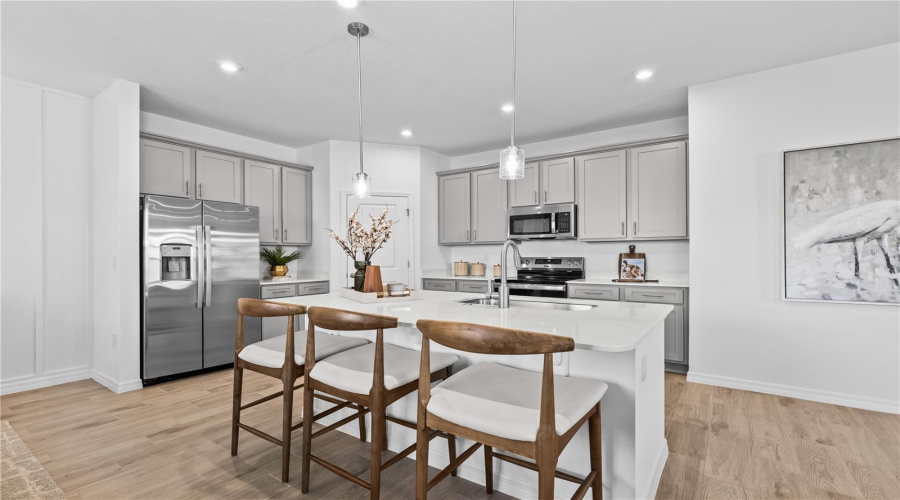 DAVENPORT, Florida 33837, 4 Bedrooms Bedrooms, ,2 BathroomsBathrooms,Residential,For Sale,MEADOW WALK,0,MFRO6389484