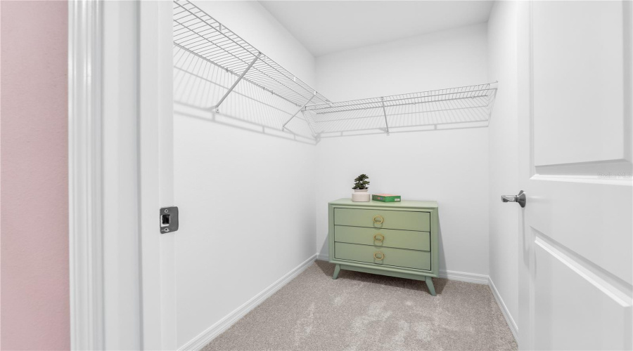 DAVENPORT, Florida 33837, 4 Bedrooms Bedrooms, ,2 BathroomsBathrooms,Residential,For Sale,MEADOW WALK,0,MFRO6389484