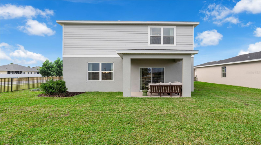 DAVENPORT, Florida 33837, 4 Bedrooms Bedrooms, ,2 BathroomsBathrooms,Residential,For Sale,MEADOW WALK,0,MFRO6389484
