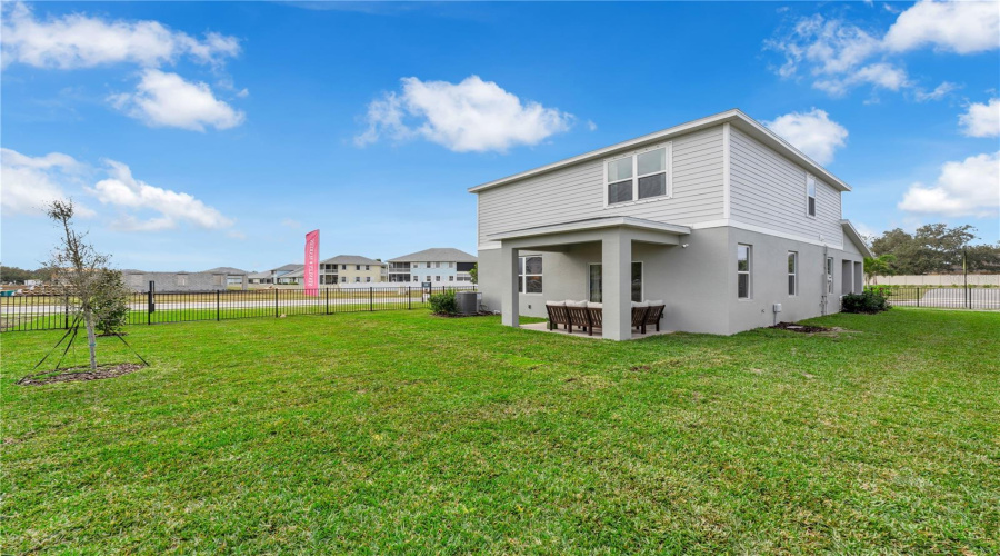 DAVENPORT, Florida 33837, 4 Bedrooms Bedrooms, ,2 BathroomsBathrooms,Residential,For Sale,MEADOW WALK,0,MFRO6389484