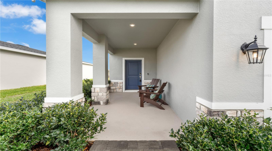 DAVENPORT, Florida 33837, 4 Bedrooms Bedrooms, ,2 BathroomsBathrooms,Residential,For Sale,MEADOW WALK,0,MFRO6389484