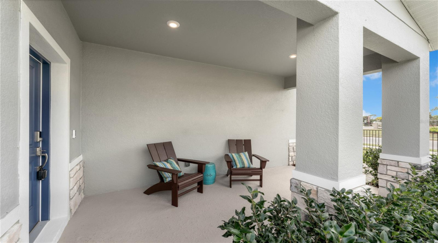 DAVENPORT, Florida 33837, 4 Bedrooms Bedrooms, ,2 BathroomsBathrooms,Residential,For Sale,MEADOW WALK,0,MFRO6389484