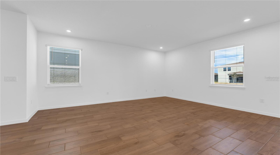 DAVENPORT, Florida 33837, 4 Bedrooms Bedrooms, ,2 BathroomsBathrooms,Residential,For Sale,MEADOW WALK,0,MFRO6389450