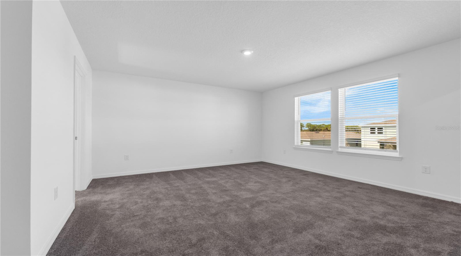 DAVENPORT, Florida 33837, 4 Bedrooms Bedrooms, ,2 BathroomsBathrooms,Residential,For Sale,MEADOW WALK,0,MFRO6389450