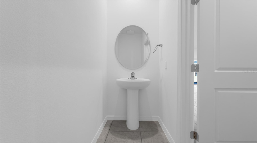 DAVENPORT, Florida 33837, 4 Bedrooms Bedrooms, ,2 BathroomsBathrooms,Residential,For Sale,MEADOW WALK,0,MFRO6389450