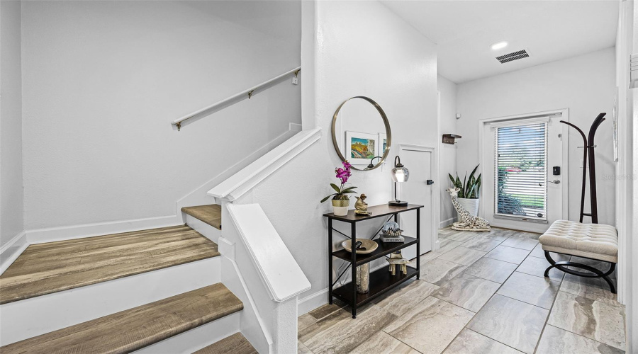 DAVENPORT, Florida 33896, 4 Bedrooms Bedrooms, ,4 BathroomsBathrooms,Residential,For Sale,SHINNECOCK HILLS,0,MFRO6341848