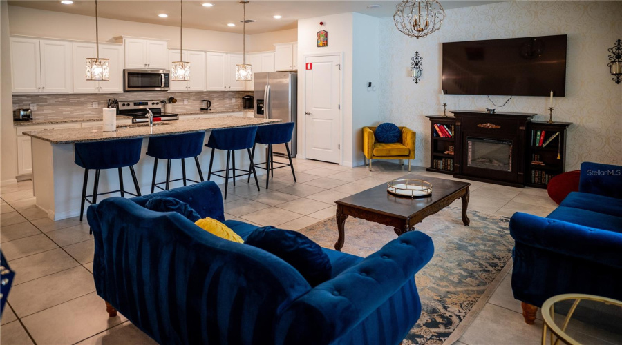 DAVENPORT, Florida 33897, 5 Bedrooms Bedrooms, ,4 BathroomsBathrooms,Residential,For Sale,JETTY,0,MFRL4955280