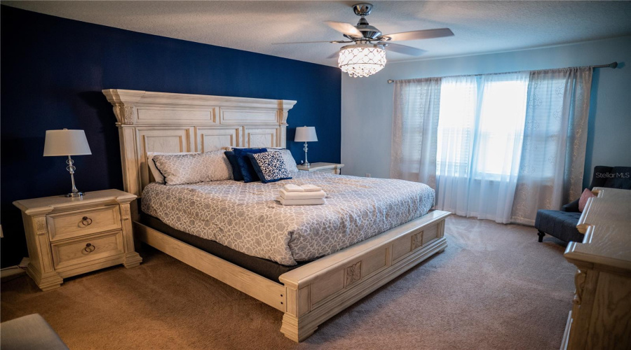 DAVENPORT, Florida 33897, 5 Bedrooms Bedrooms, ,4 BathroomsBathrooms,Residential,For Sale,JETTY,0,MFRL4955280