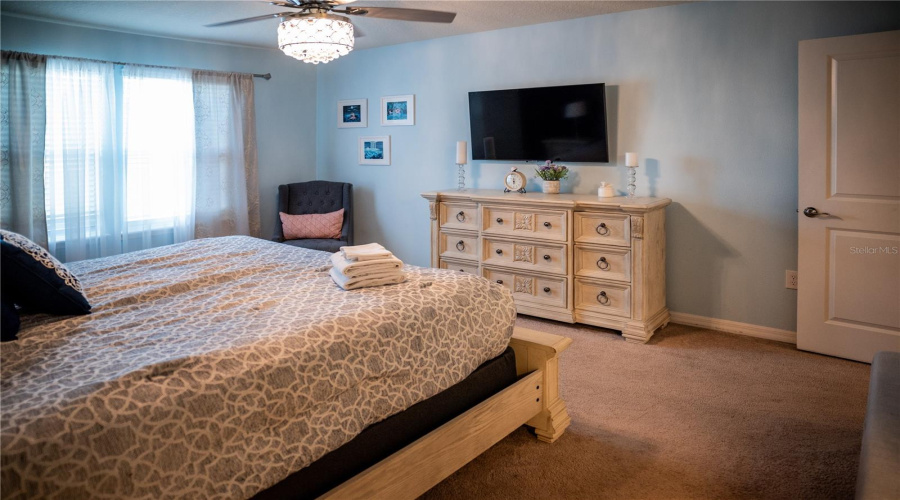 DAVENPORT, Florida 33897, 5 Bedrooms Bedrooms, ,4 BathroomsBathrooms,Residential,For Sale,JETTY,0,MFRL4955280