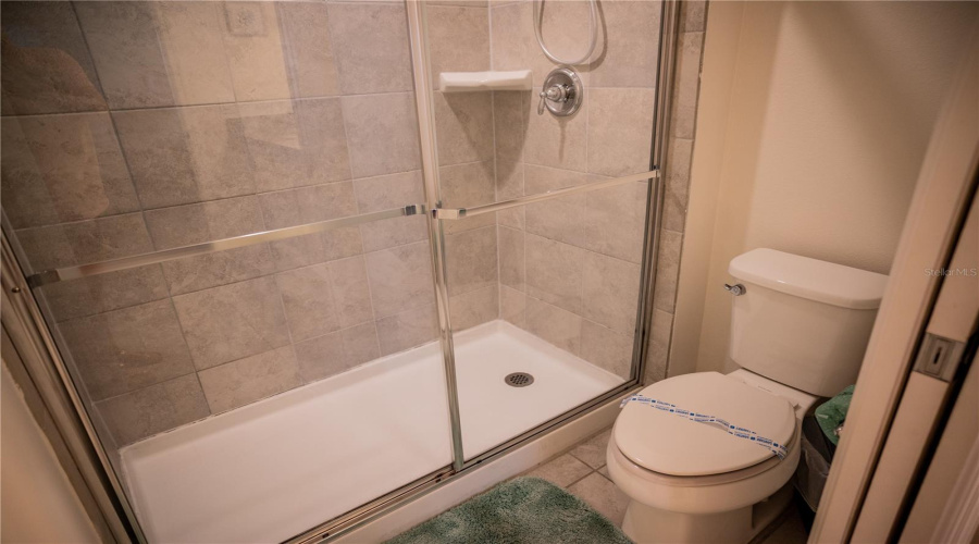 DAVENPORT, Florida 33897, 5 Bedrooms Bedrooms, ,4 BathroomsBathrooms,Residential,For Sale,JETTY,0,MFRL4955280